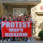 Akcja protestacyjna w rzeszowskim MOPS. Pracownicy chcą więcej zarabiać