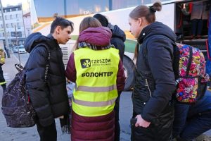 W poniedziałek w Rzeszowskich Piwnicach ,,Human to Human” i spotkanie z twórcami dokumentu