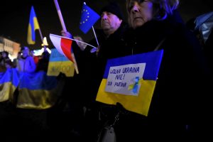 Manifestacja Solidarności z Ukrainą. „Walczycie także za naszą wolność” [FOTO]