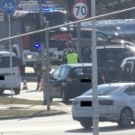 Wypadek za wypadkiem. Zderzenie dacii z peugeotem. Jedna osoba ranna