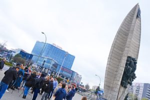 Rzeszowska pomnik. „Nagi obelisk niczego już nie propaguje” [FELIETON]