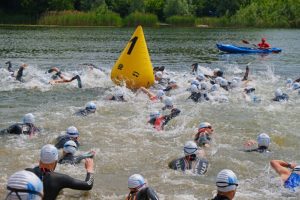 W weekend triathlon w Rzeszowie. "Kompletna dezorganizacja ruchu" [LIST]