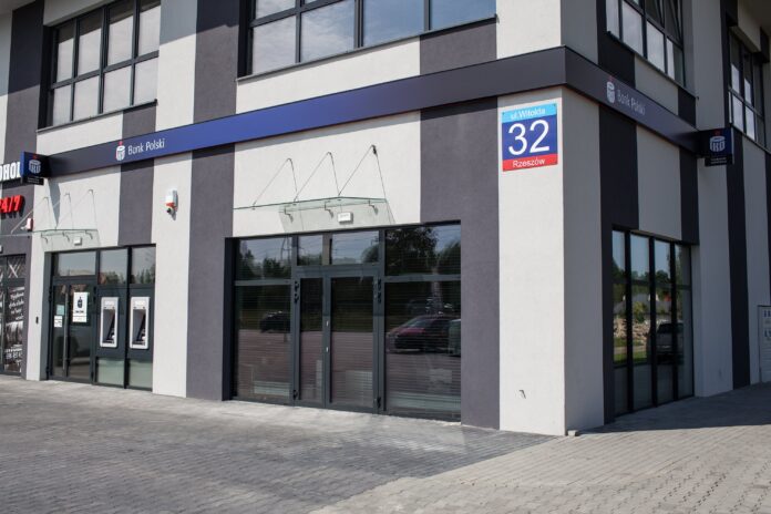 oddzial-8-pko-bank-polski-rzeszow