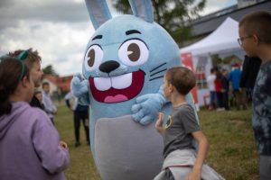 W ÅrodÄ Piknik z CzyÅciochami. Konkursy z nagrodami, gry, zabawy, animacje