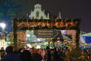 Od 2 grudnia ÅwiÄteczne Miasteczko na Rynku. Sylwestrowego koncertu nie bÄdzie