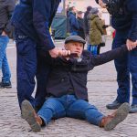 Bobak po zatrzymaniu: protestowaÅem przeciwko odradzaniu siÄ faszyzmu