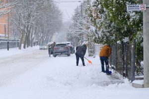 Skutki sobotnich opadÃ³w Åniegu: 182 interwencje straÅ¼y, domy bez prÄdu