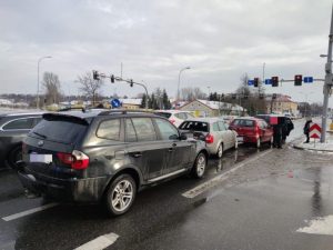 Dwie godziny po zdanym egzaminie na prawo jazdy spowodowaÅa kolizjÄ