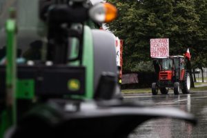 Od piÄtku protest rolnikÃ³w, pikieta przed urzÄdem. Utrudnienia