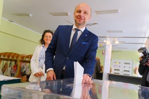 Sondaż exit poll: Konrad Fijołek wygrywa, ale będzie druga tura wyborów!