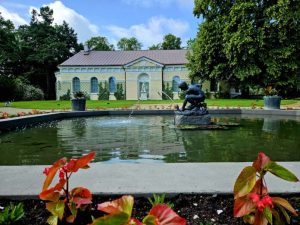 Młodzieniec duszący węża wrócił do Muzeum-Zamku w Łańcucie