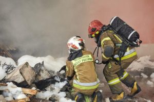 Alarmowy poziom amoniaku w związku z pożarem w Krośnie