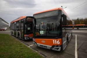 Członkowie rady osiedli bez biletu w autobusach?