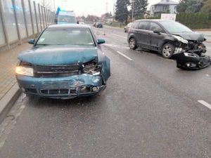 Dwie kolizje na ulicy Sikorskiego. Są utrudnienia w ruchu