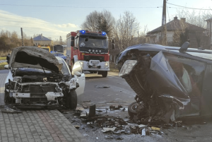 Nietrzeźwy kierowca spowodował poważny wypadek. Ranne trzy osoby