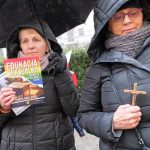 Protest przeciwko edukacji zdrowotnej. Barbara Nowak porównała edukatorów do pedofilów [ZDJĘCIA]