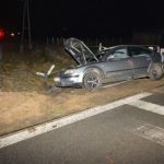 Zderzenie volkswagena z szynobusem na przejeździe kolejowym [ZDJĘCIA]