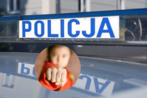 12-latek zaatakowany przez rówieśników. Dziewczynka uderzyła chłopca i kopnęła go w brzuch