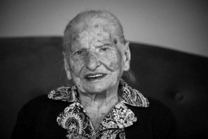 Zmarła Weronika Bar, która ratowała Żydów w Markowej przed niemiecką okupacją. Miała 97 lat