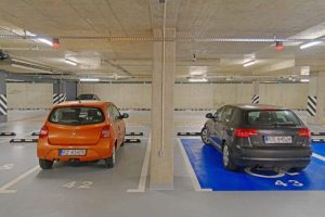 Zmiany na parkingu pod dworcem w Rzeszowie. Radni zmienili regulamin opłat