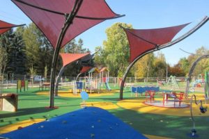Na Przybyszówce powstanie nowy plac zabaw. Będzie tyrolka i setki krzewów
