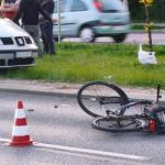Potrącenie rowerzysty w Rzeszowie. "Samochody przejeżdżały obok. Boli ludzka znieczulica" [ZDJĘCIA]