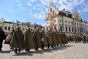 Rzeszów w barwach biało-czerwonych. Majowe uroczystości patriotyczne dobiegają końca [ZDJĘCIA]