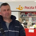 Rzeszowski listonosz uratował 84-latkę. Seniorka dostała emeryturę i padła w drgawkach na podłogę