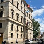 Transparent z Przemyśla widoczny na całym świecie. Pielgrzymka z seminarium duchownego na mszy z papieżem