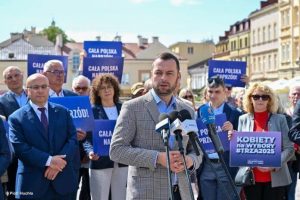 Trzaskowski z poparciem podkarpackiej koalicji. "To gwarancja bezpieczeństwa Polski"