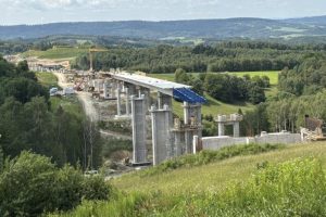 Budowa drogi S19 Babica - Jawornik gotowa prawie w 50 procentach. Kiedy zakończenie prac?