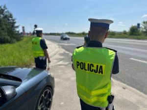 Koniec długiego weekendu na Podkarpaciu pod policyjnym nadzorem. Taryfikator mandatów i punktów karnych