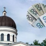 Ksiądz sprzedaje cegiełki online! Nietypowa akcja budowy kościoła na Podkarpaciu