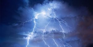Ostrzeżenie meteorologiczne dla Podkarpacia. Prognozowany upał i nocne, silne burze