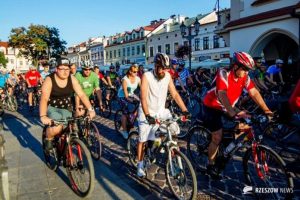 Rowerowa parada w Rzeszowie. Uwaga na utrudnienia w ruchu! [PROGRAM]