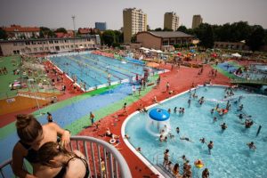 Rzeszów przygotowuje się do letniego sezonu na basenach ROSiR i plaży nad Wisłokiem