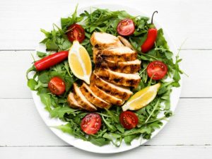 19 planów żywieniowych i kilkanaście tys. zdrowych przepisów za darmo. Z diet NFZ skorzystało już ponad milion osób