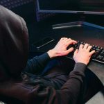 20-latek skazany za seksualne wykorzystywanie małoletniej z Podkarpacia. Rodzice zauważyli jej zachowanie