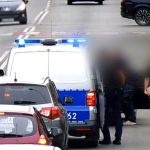 6-miesięczne niemowlę potrzebowało szybkiej pomocy lekarskiej. Do akcji wkroczyła policja [WIDEO]