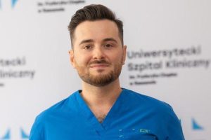 Pierwsze takie operacje w Polsce. Rzeszowscy lekarze użyli robota, technologię 3D i sztuczną inteligencję