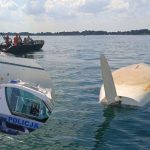 Żaglówka przewróciła się na Jeziorze Tarnobrzeskim. Czteroosobowa załoga za burtą [ZDJĘCIA]