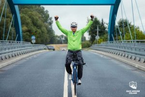 Żołnierz z 3 PBOT ukończył jeden z najtrudniejszych ultramaratonów kolarskich w Europie