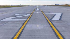 700 m przebudowane, 3200 m dostępne. Jasionka gotowa na większe samoloty i cargo