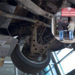 Diagności w rękach rzeszowskiej policji. Podbijali przeglądy autom, których nie widzieli [WIDEO]