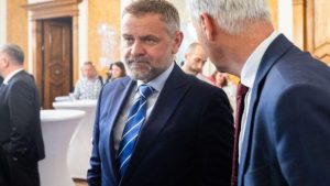 Fijołek traci jednego z zawodników prezydenckiej drużyny. Grzegorz Wrona wiceministrem Aktywów Państwowych