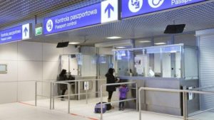 Koniec pieczątek w paszporcie. Na Jasionce startuje rejestr wjazdów i wyjazdów