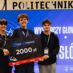 Nastolatkowie z Podkarpacia najlepsi w hackathonie NASA. Ich pomysł wykrywa dziury w drogach [ZDJĘCIA]