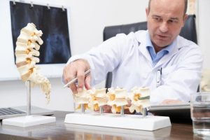 Osteoporoza to cichy złodziej kości. Rzeszów zaprasza na bezpłatne badania