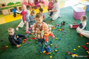 Rzeszowskie żłobki czynne także w soboty. Wolne miejsca dla dzieci i nowa oferta dla rodziców
