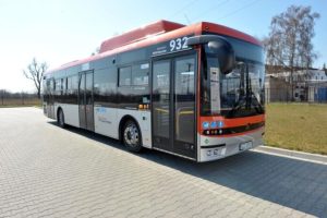 Znicz w Rzeszowie. Dodatkowe linie autobusowe do rzeszowskich nekropolii 1-2 listopada